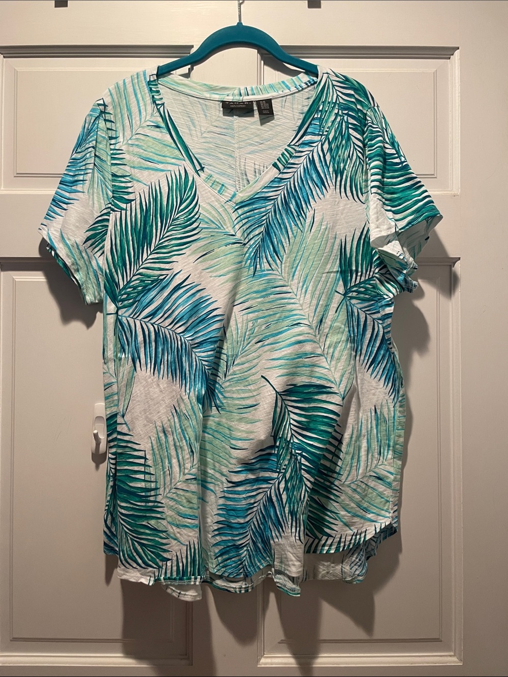 Tahari Teal & White Palm Print V-Neck Short Sleeve Top